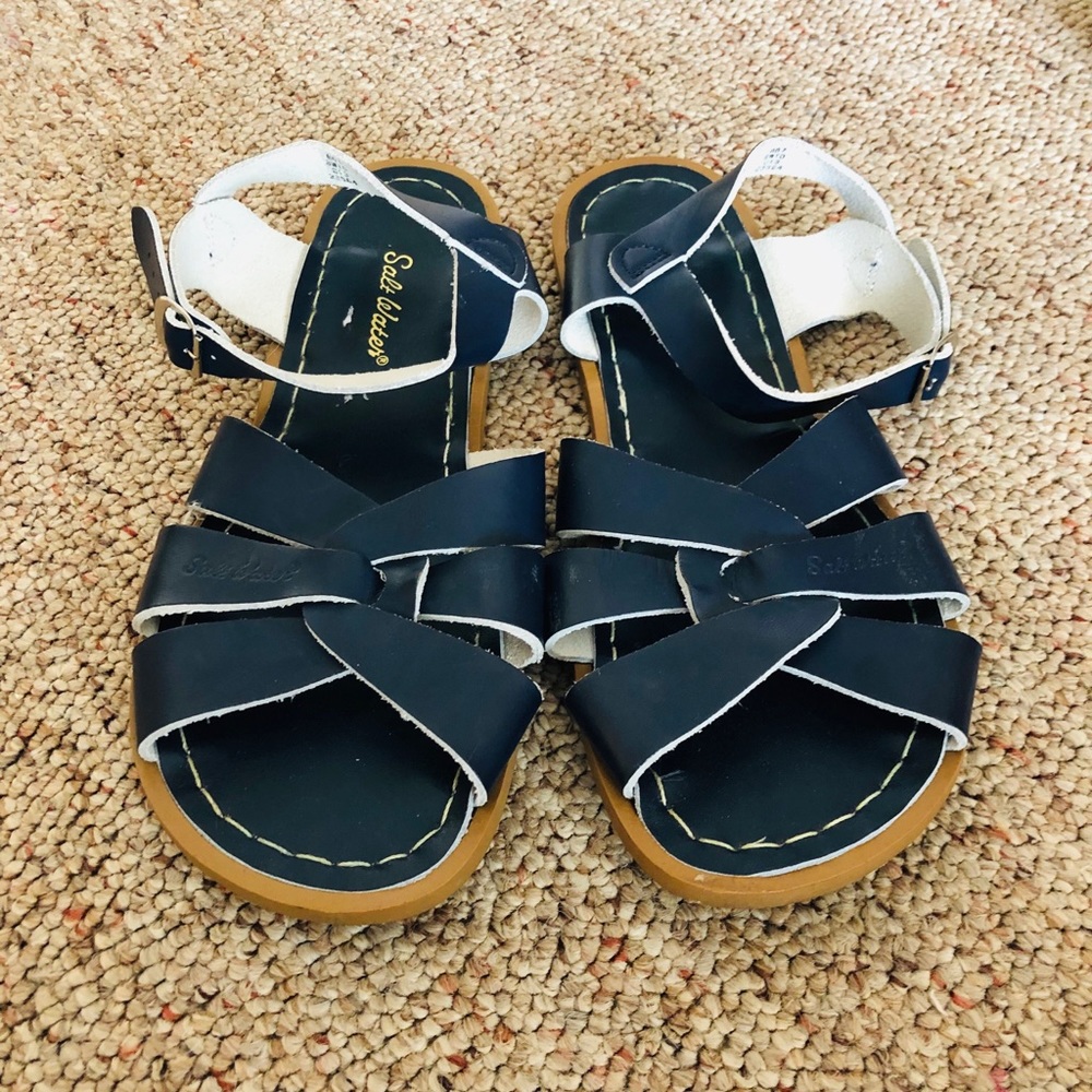 The Saltwater sandal by Hoy size 9.5 women’s